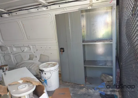 2002 Ford E-350 Super Duty Commercial/Recreational z USA, uszkodzony, nr VIN 1FTSE34L42HA68421